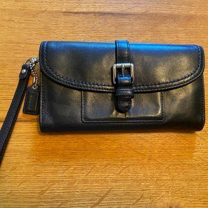 Coach Vintage Smooth Black Leather Wristlet